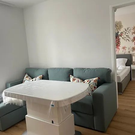 Mydistrict Hidden Gems - Innrain 02 Innsbruck