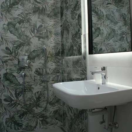 Apartment Mydistrict Hidden Gems - Innrain 02 Innsbruck